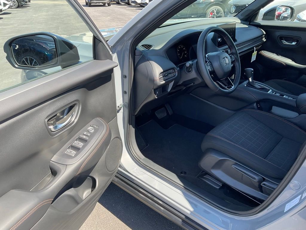 Used 2026 Honda HR-V Sport image 10