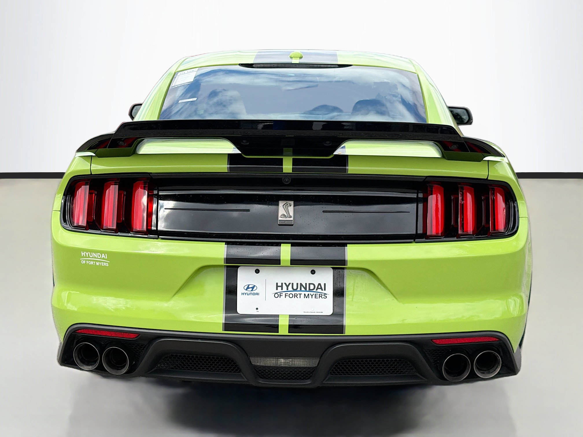 Used 2020 Ford Mustang Shelby GT350 w/ Technology Package image 4