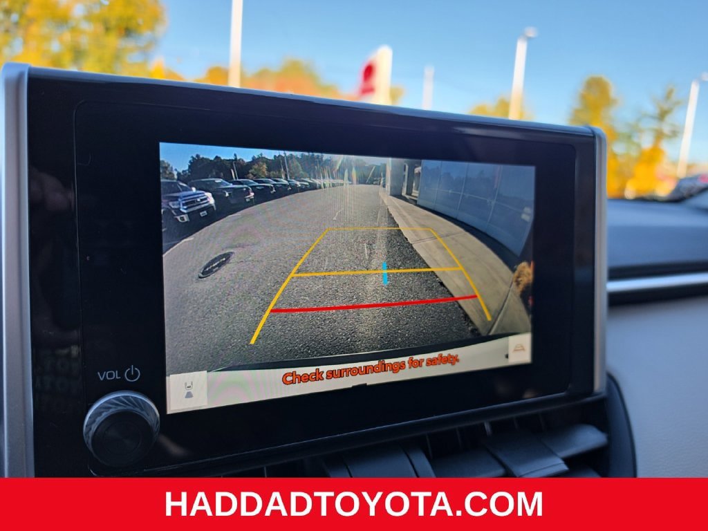 Used 2024 Toyota RAV4 XLE w/ Convenience Package AWD/4WD image 19
