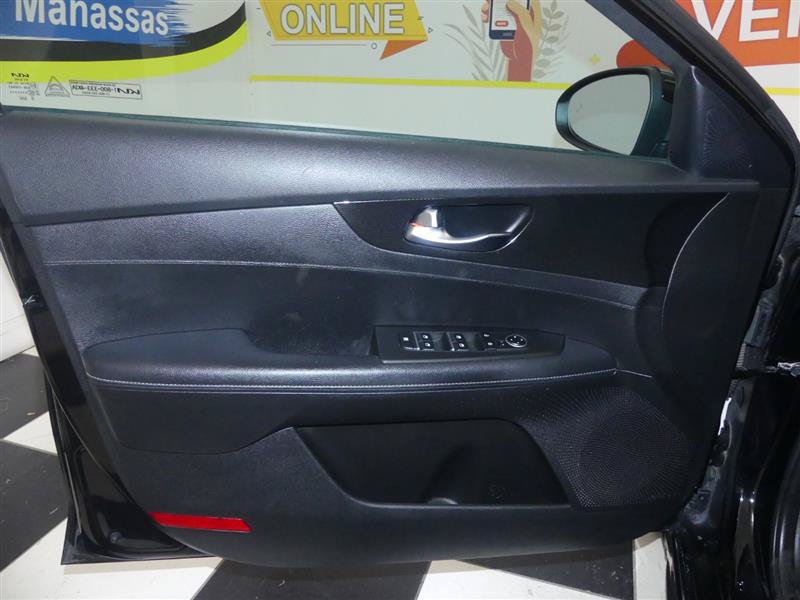 Used 2023 Kia Forte GT-Line w/ GT-Line Premium Package FWD image 23