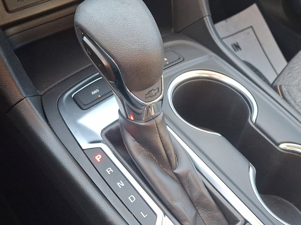 Used 2024 Chevrolet Equinox LT image 30