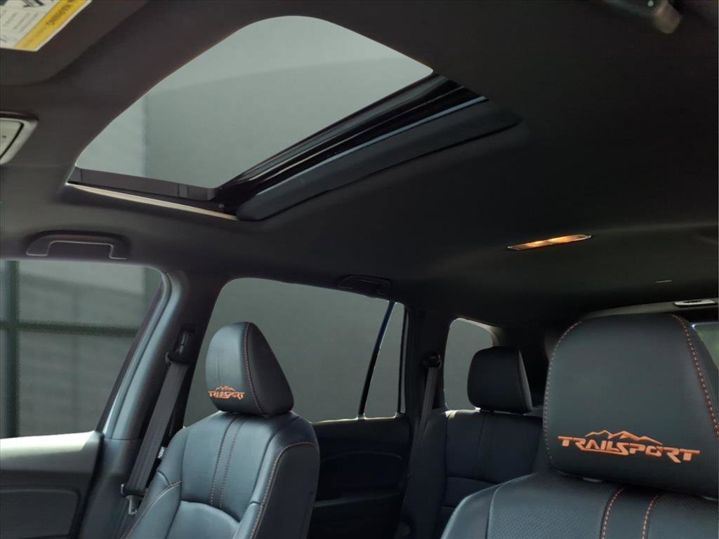 Used 2023 Honda Passport TrailSport image 18