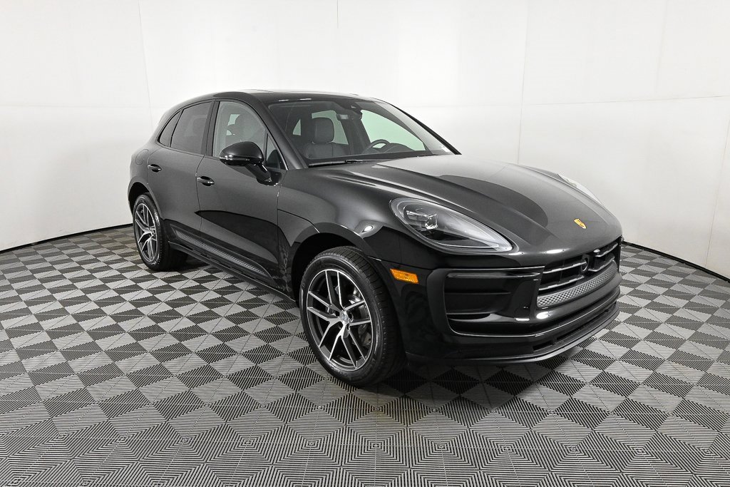 New 2026 Porsche Macan image 28
