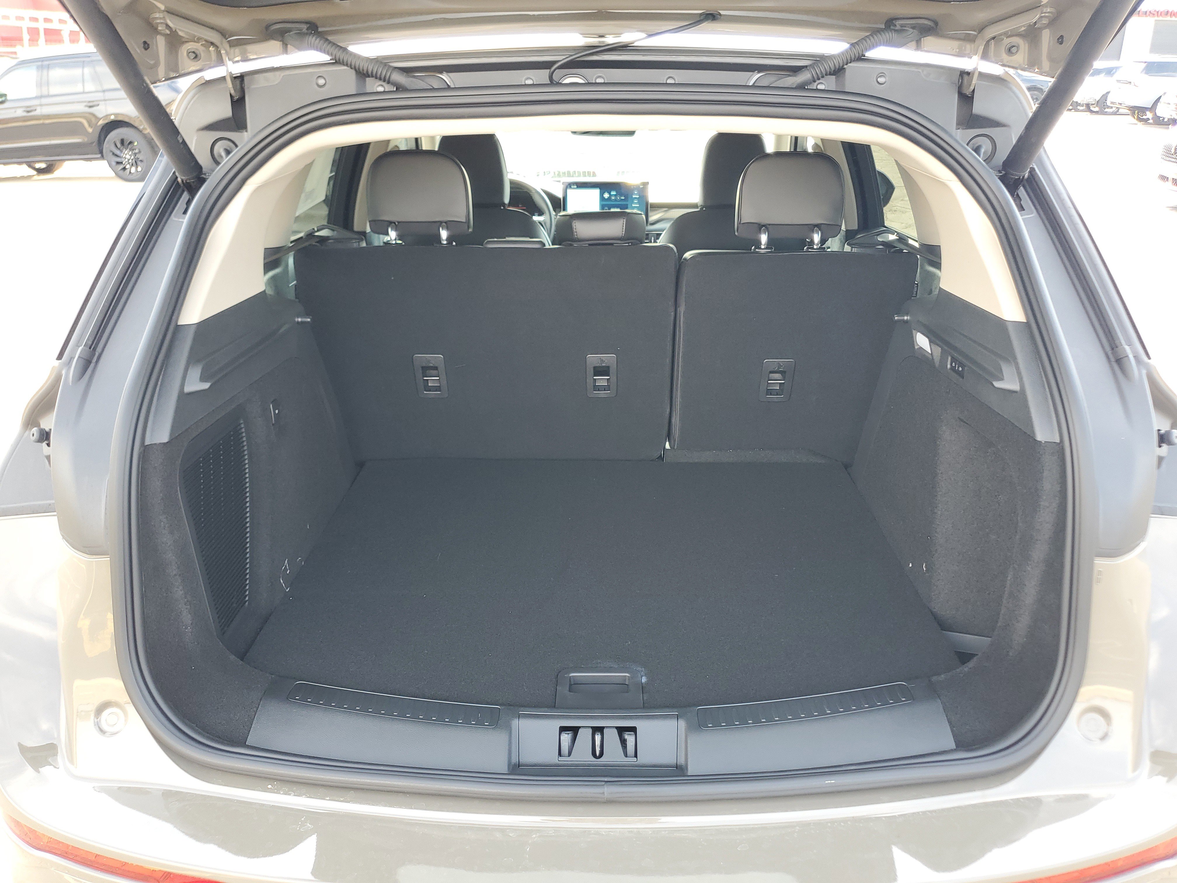 New 2026 Lincoln Corsair Reserve w/ Jet Appearance Package image 29