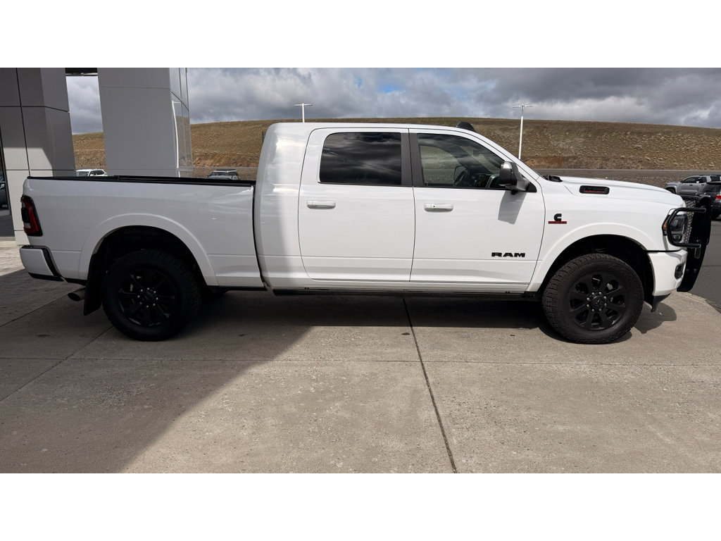 Used 2020 RAM 3500 Laramie AWD/4WD image 10