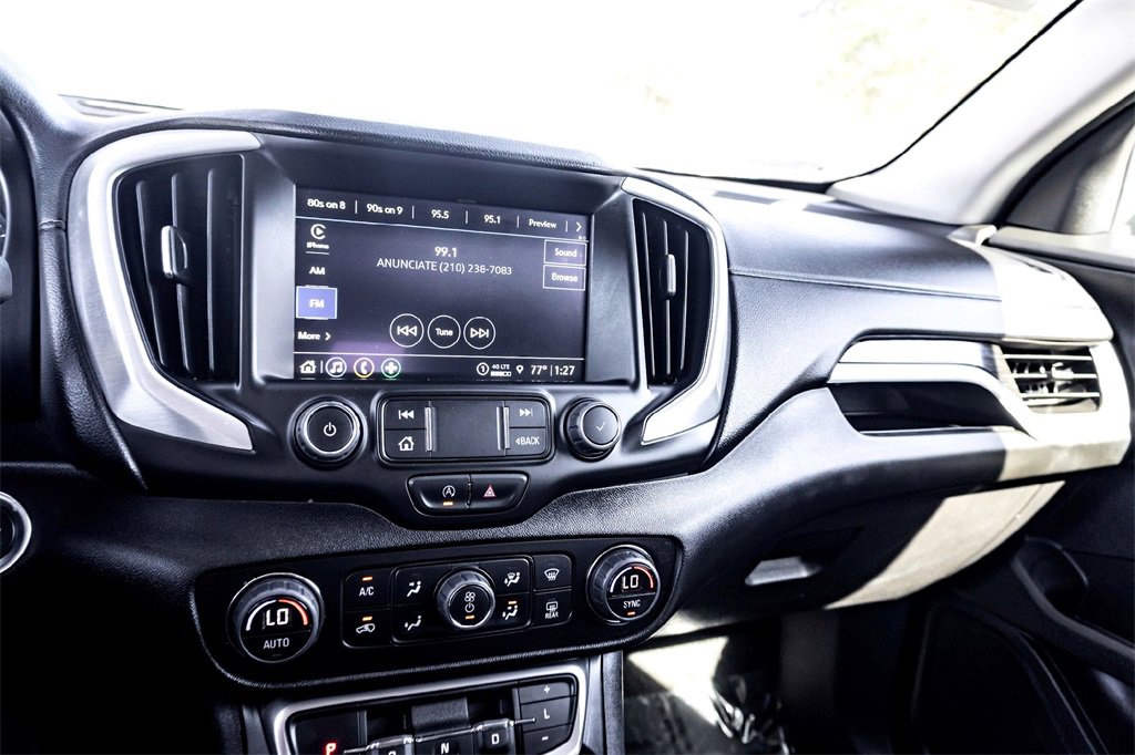 Used 2024 GMC Terrain SLT image 23