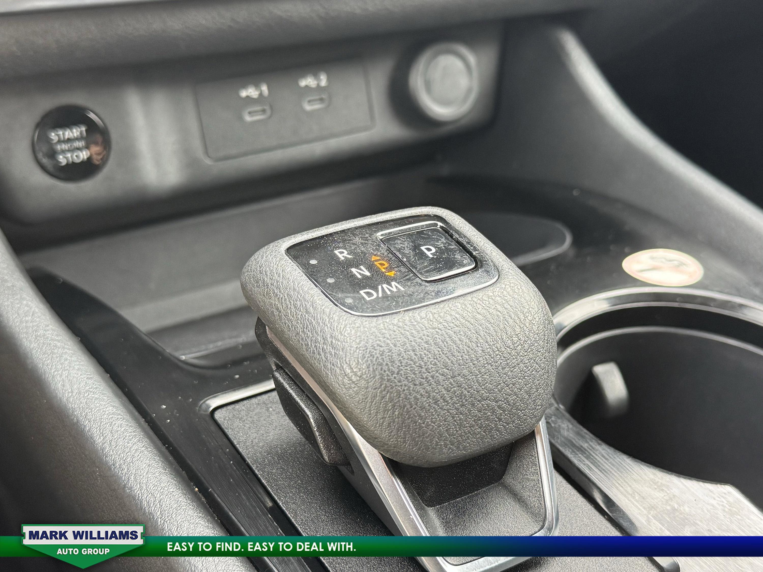 Used 2024 Nissan Rogue SV image 20
