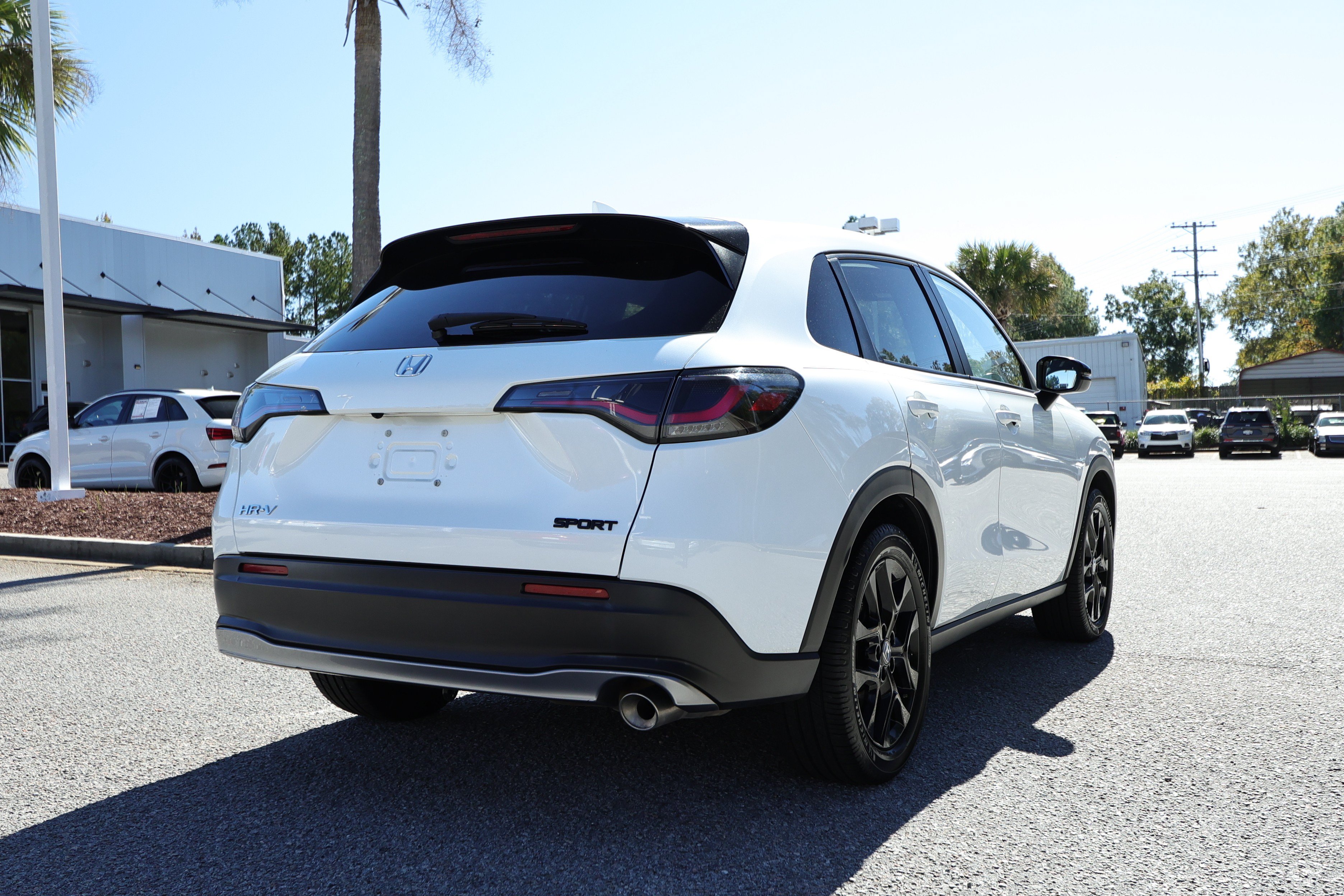 Used 2023 Honda HR-V Sport image 6