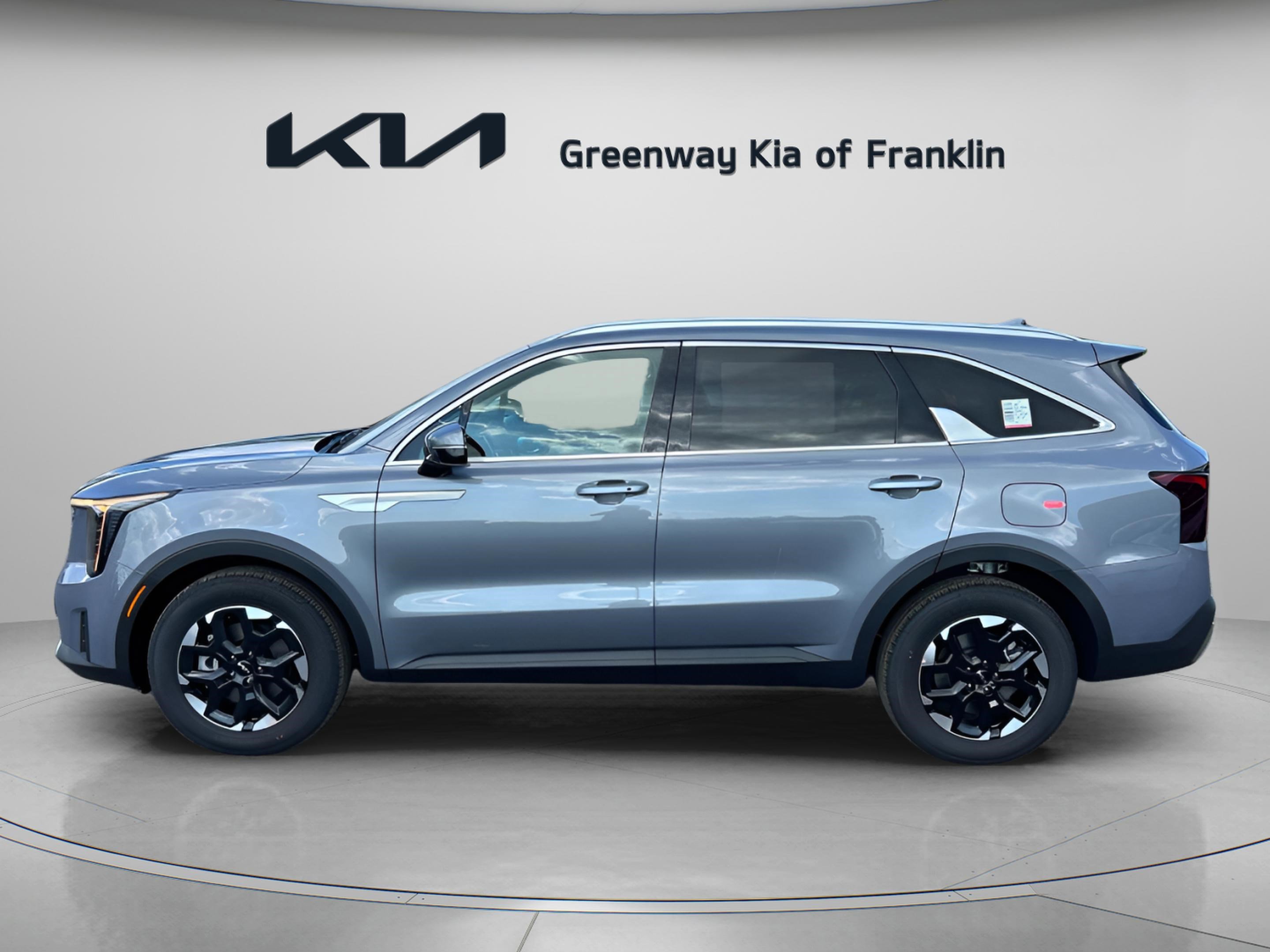 New 2025 Kia Sorento S w/ Panoramic Sunroof Package image 4