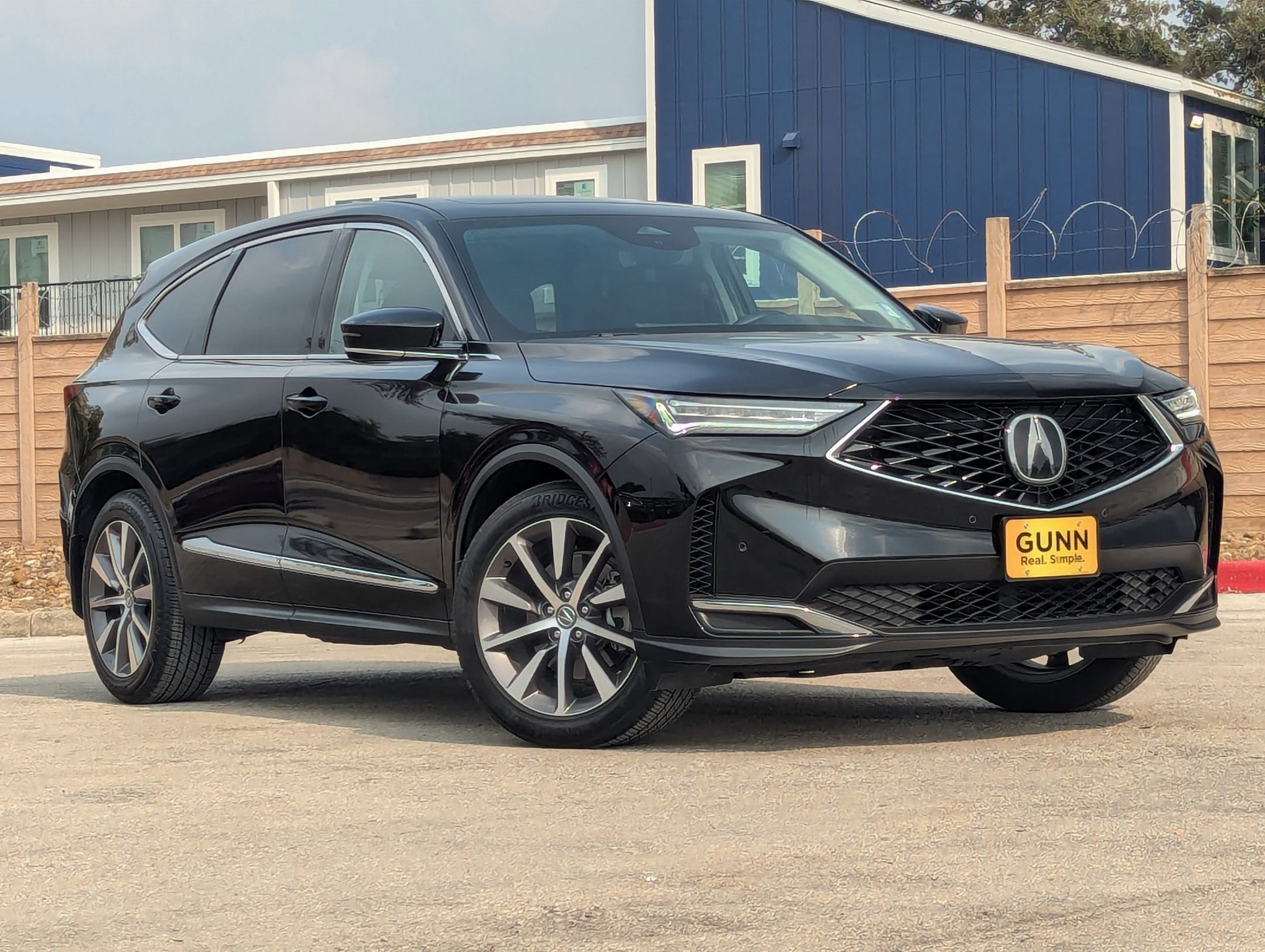 Certified 2025 Acura MDX SH-AWD w/ Technology Package image 2