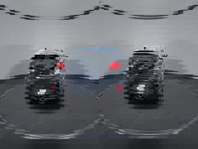 Used 2017 Hyundai Veloster Turbo image 7