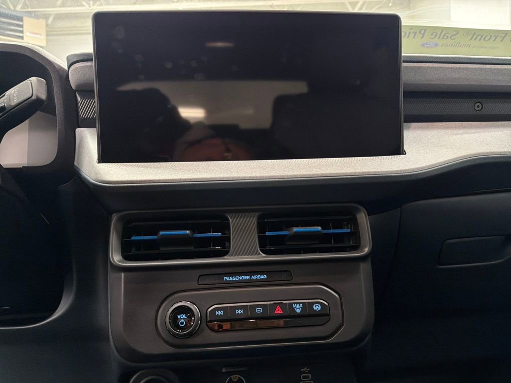 New 2025 Ford Maverick XLT w/ XLT Luxury Package image 22