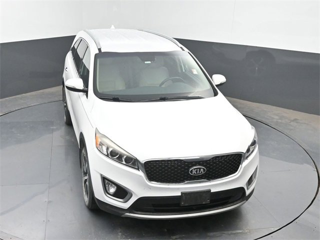 Used 2016 Kia Sorento EX image 38