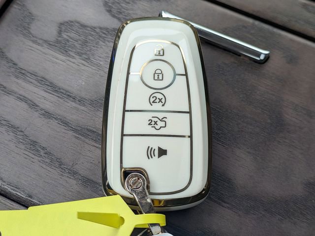 Used 2022 Lincoln Navigator Reserve image 36