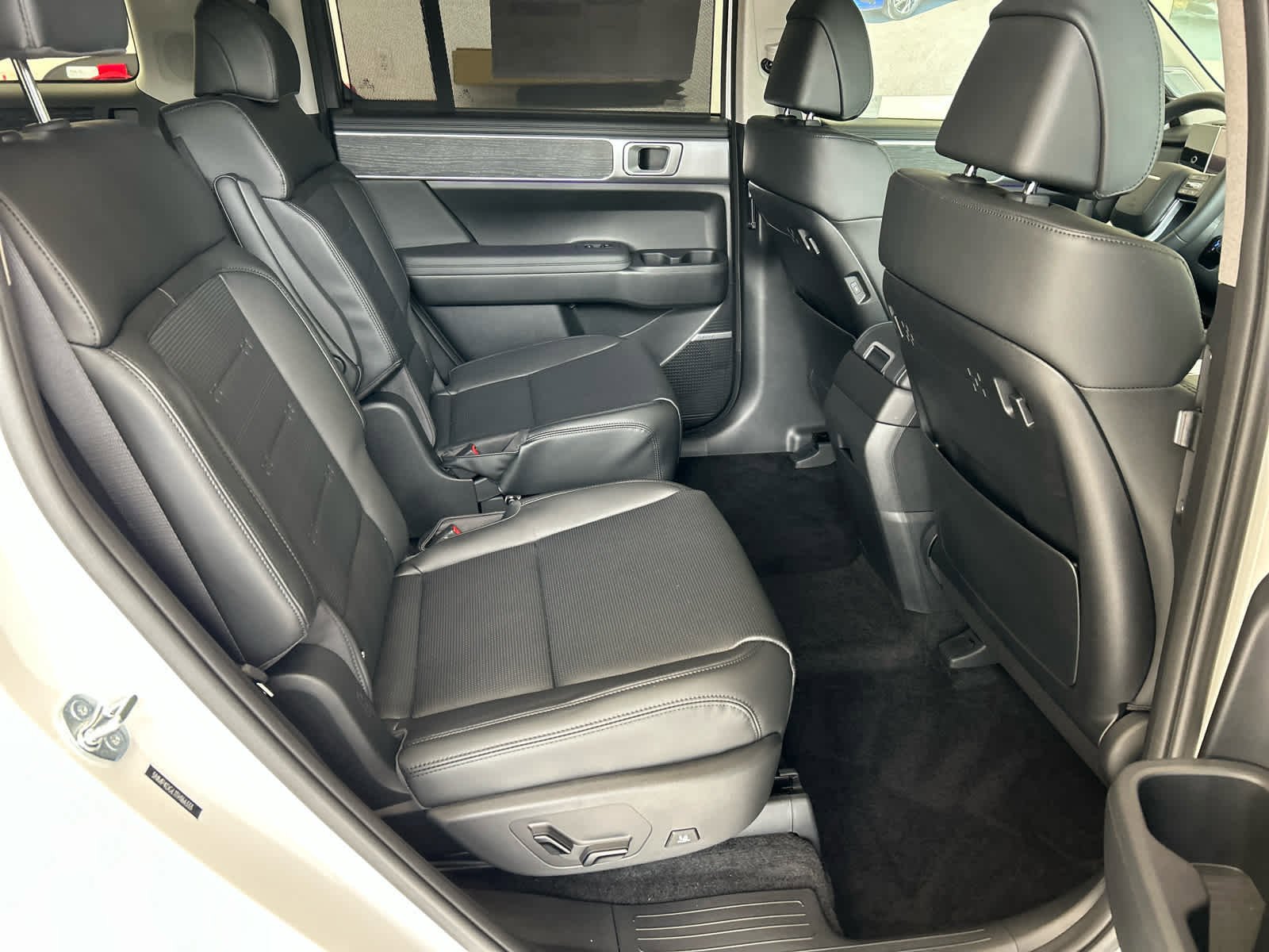 New 2026 Hyundai Santa Fe Limited image 18