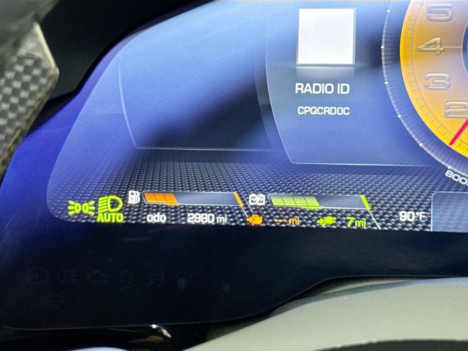 Used 2022 Ferrari SF90 Spider AWD/4WD image 17