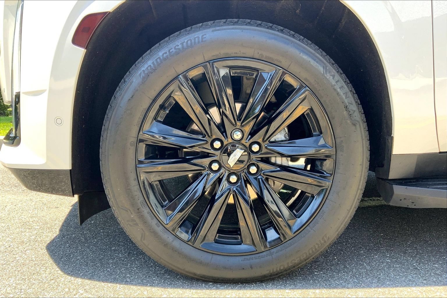 Used 2024 Cadillac Escalade Sport Platinum AWD/4WD image 10
