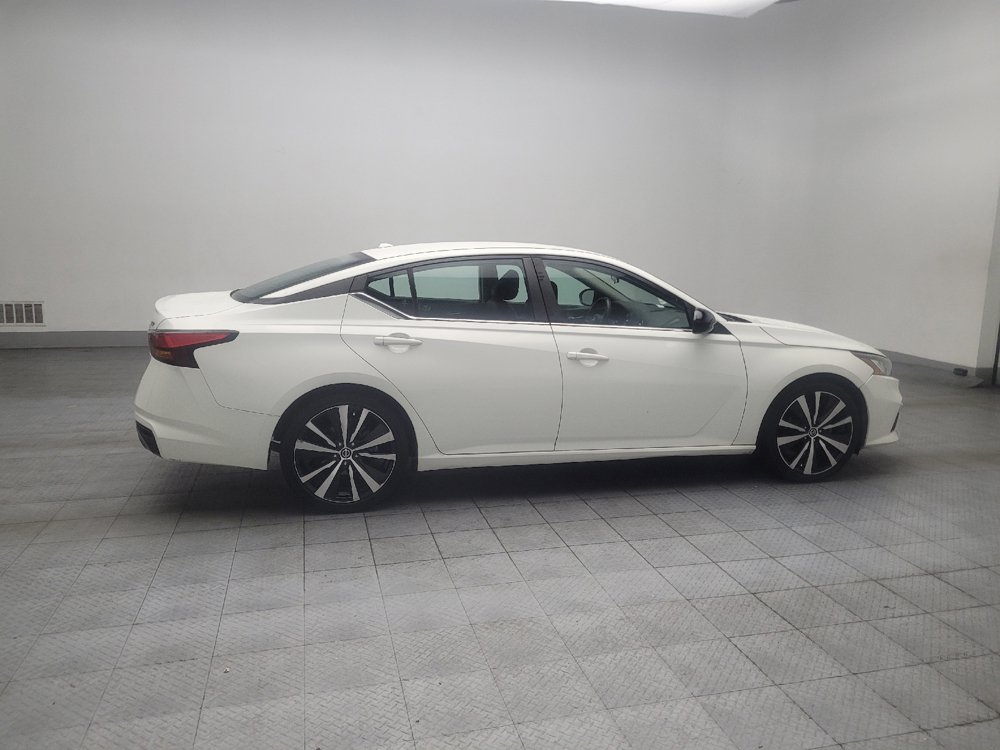 Used 2019 Nissan Altima 2.5 SR FWD image 10