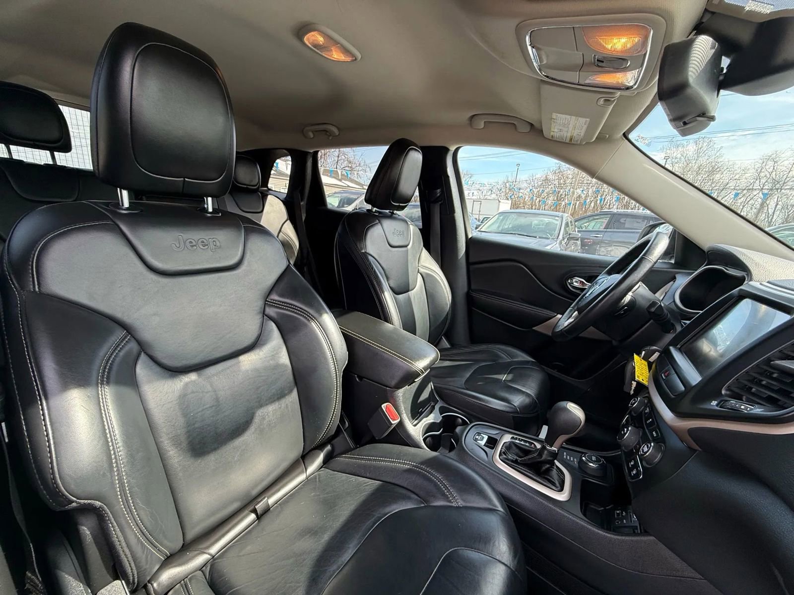 Used 2017 Jeep Cherokee Latitude w/ True North Edition image 52