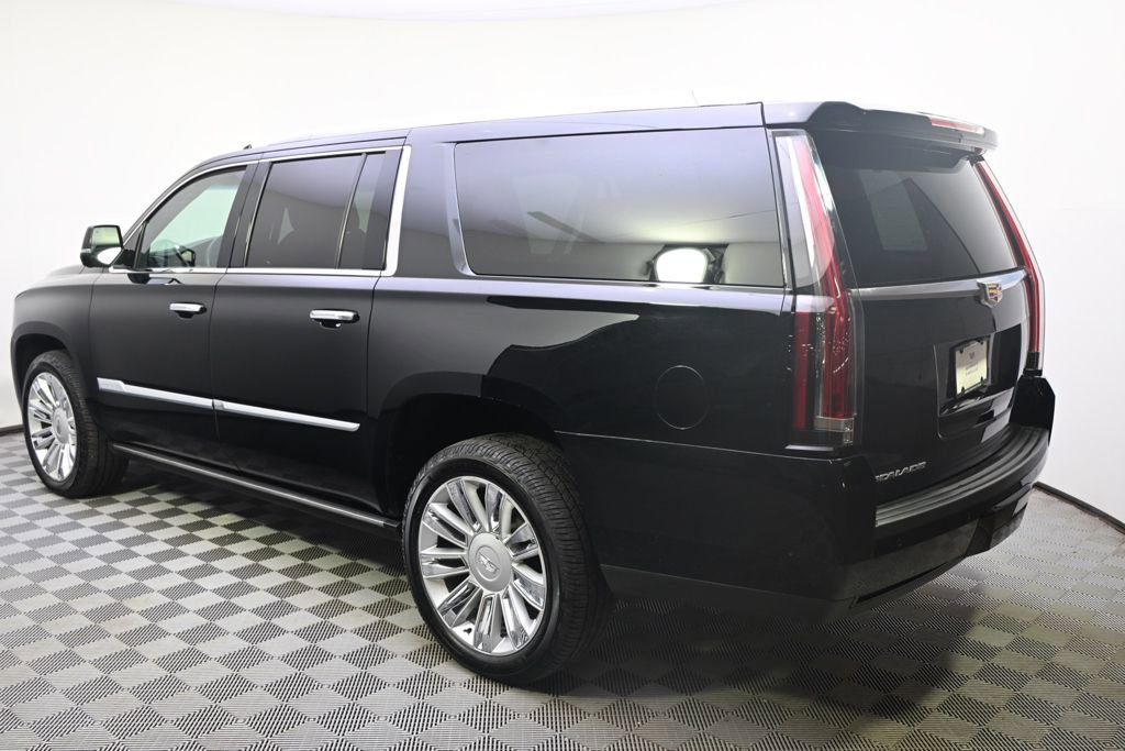 Used 2017 Cadillac Escalade ESV Platinum image 3
