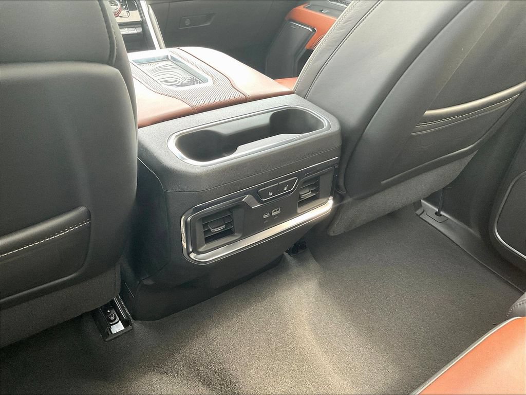 Used 2022 GMC Sierra 1500 Denali Ultimate AWD/4WD image 12