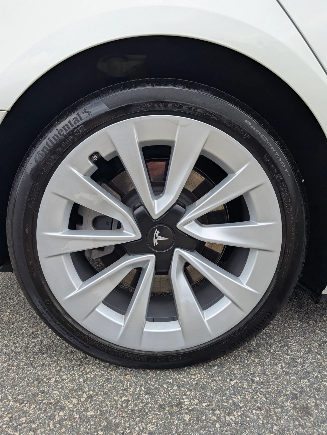 Used 2023 Tesla Model 3 Standard Range RWD image 32