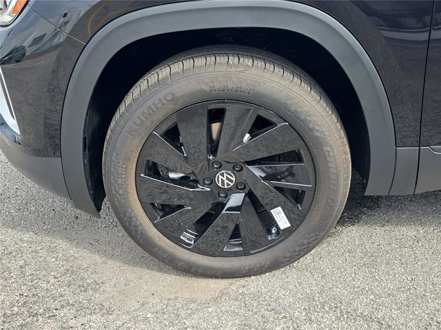New 2026 Volkswagen Atlas SE image 8