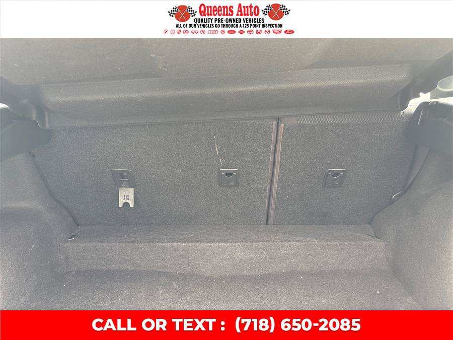 Used 2017 Nissan Rogue Sport S w/ S Appearance Package AWD/4WD image 13