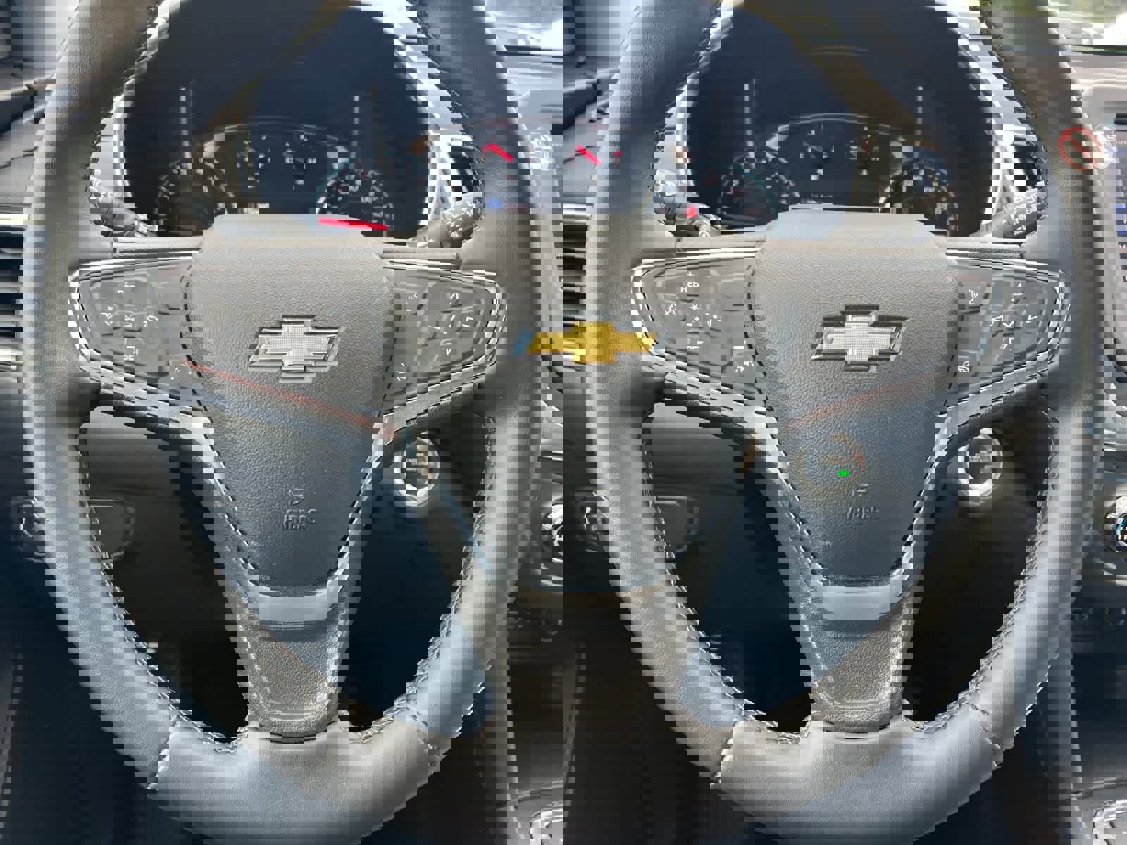 Used 2024 Chevrolet Equinox LT image 23