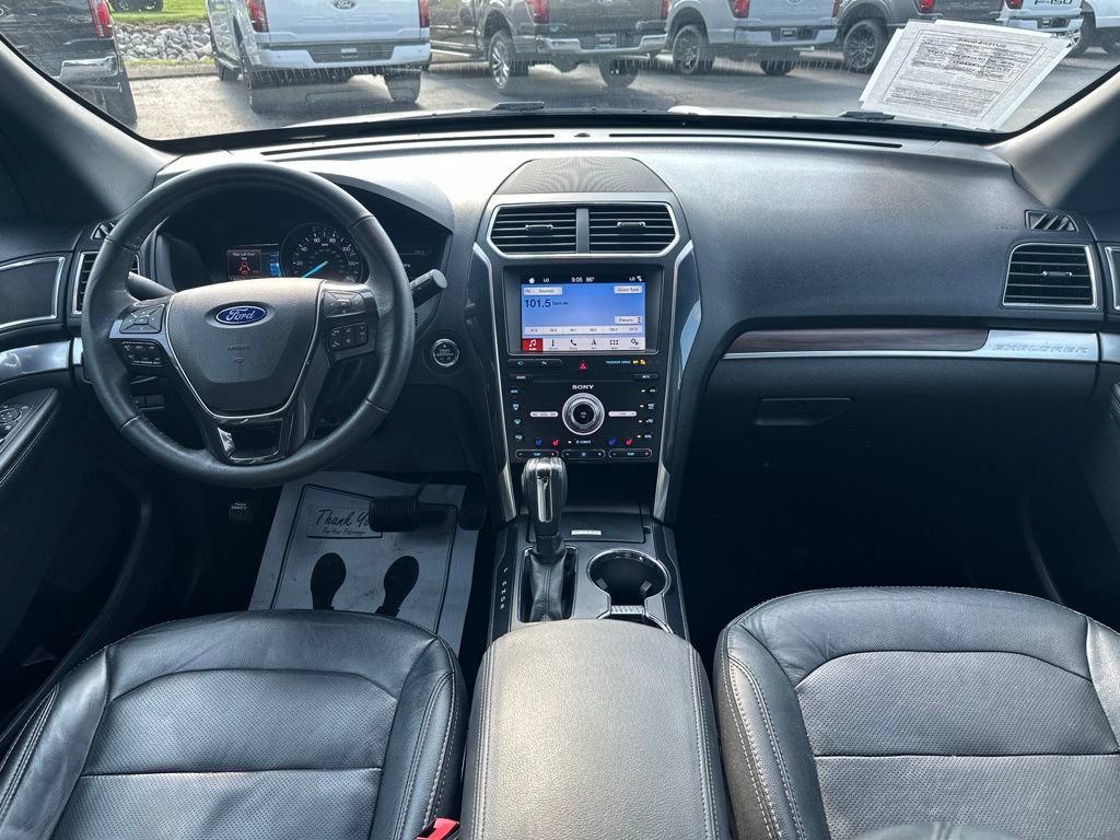 Used 2019 Ford Explorer Limited w/ Class III Trailer Tow Package FWD image 16