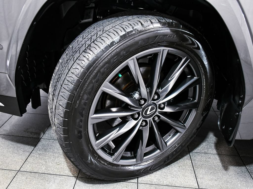 Used 2025 Lexus LX 700h F Sport AWD/4WD image 7