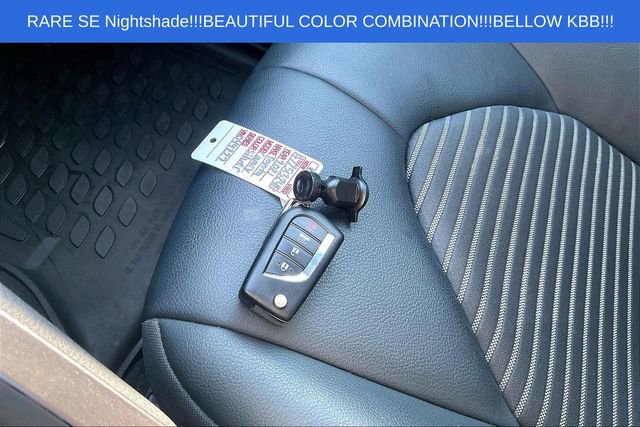 Used 2021 Toyota Camry SE image 11