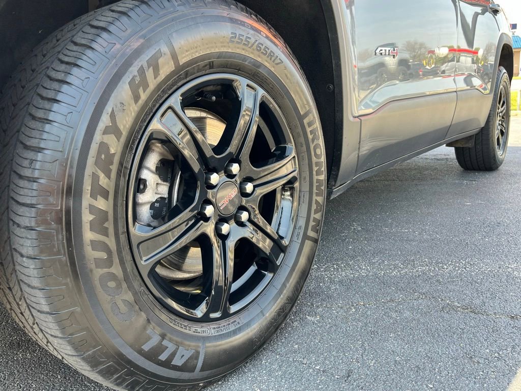 Used 2021 GMC Acadia AT4 image 12