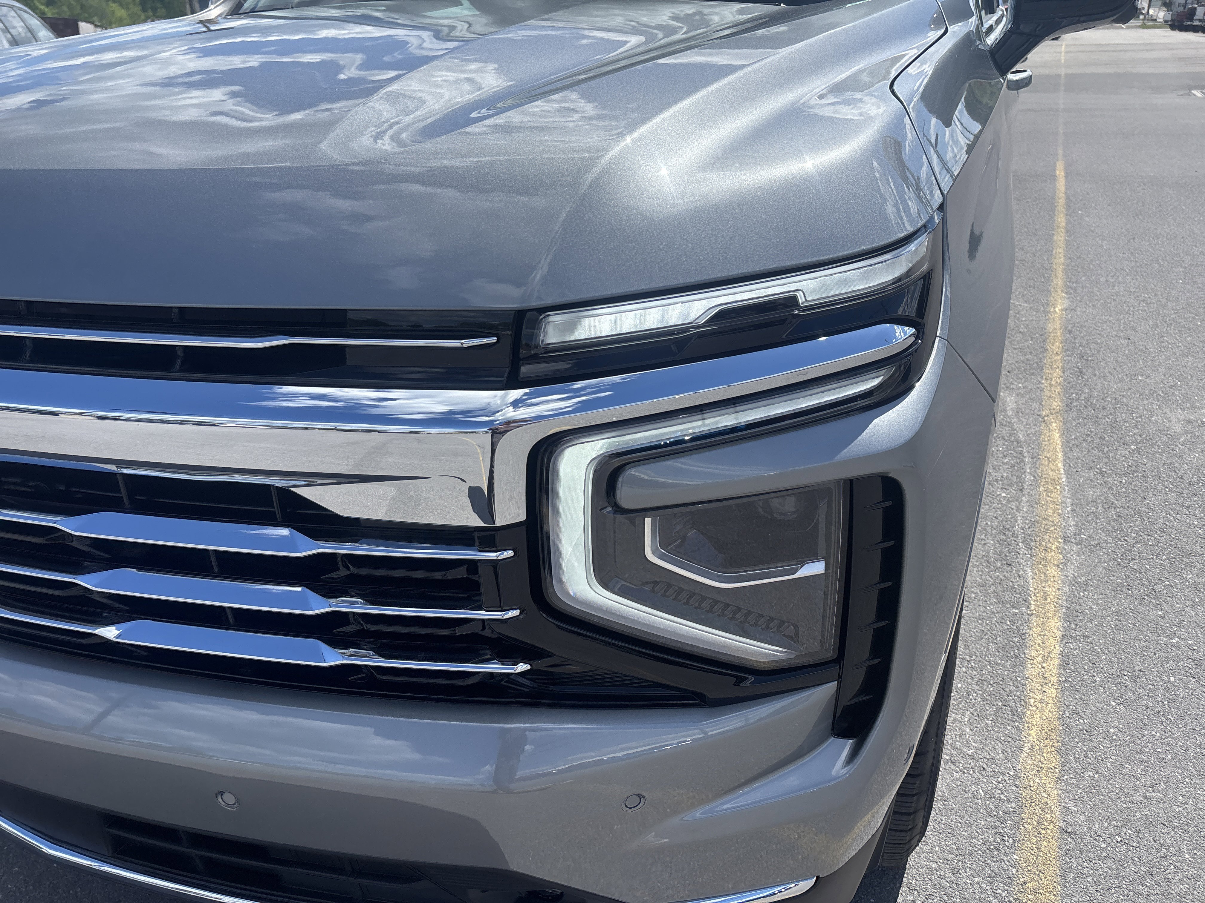 New 2026 Chevrolet Suburban LT w/ Comfort Package AWD/4WD image 10