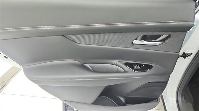 New 2025 Nissan Murano SL image 32