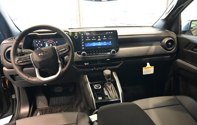 New 2026 Chevrolet Colorado Trail Boss AWD/4WD image 14