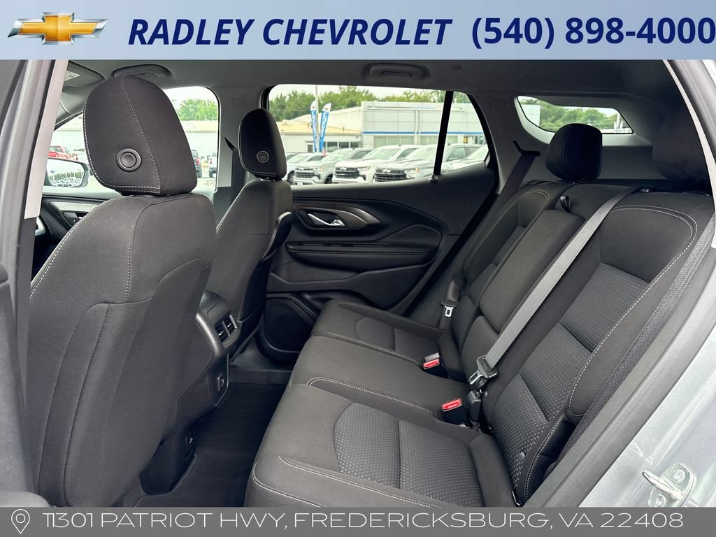 Used 2023 GMC Terrain SLE w/ Driver Convenience Package AWD/4WD image 13