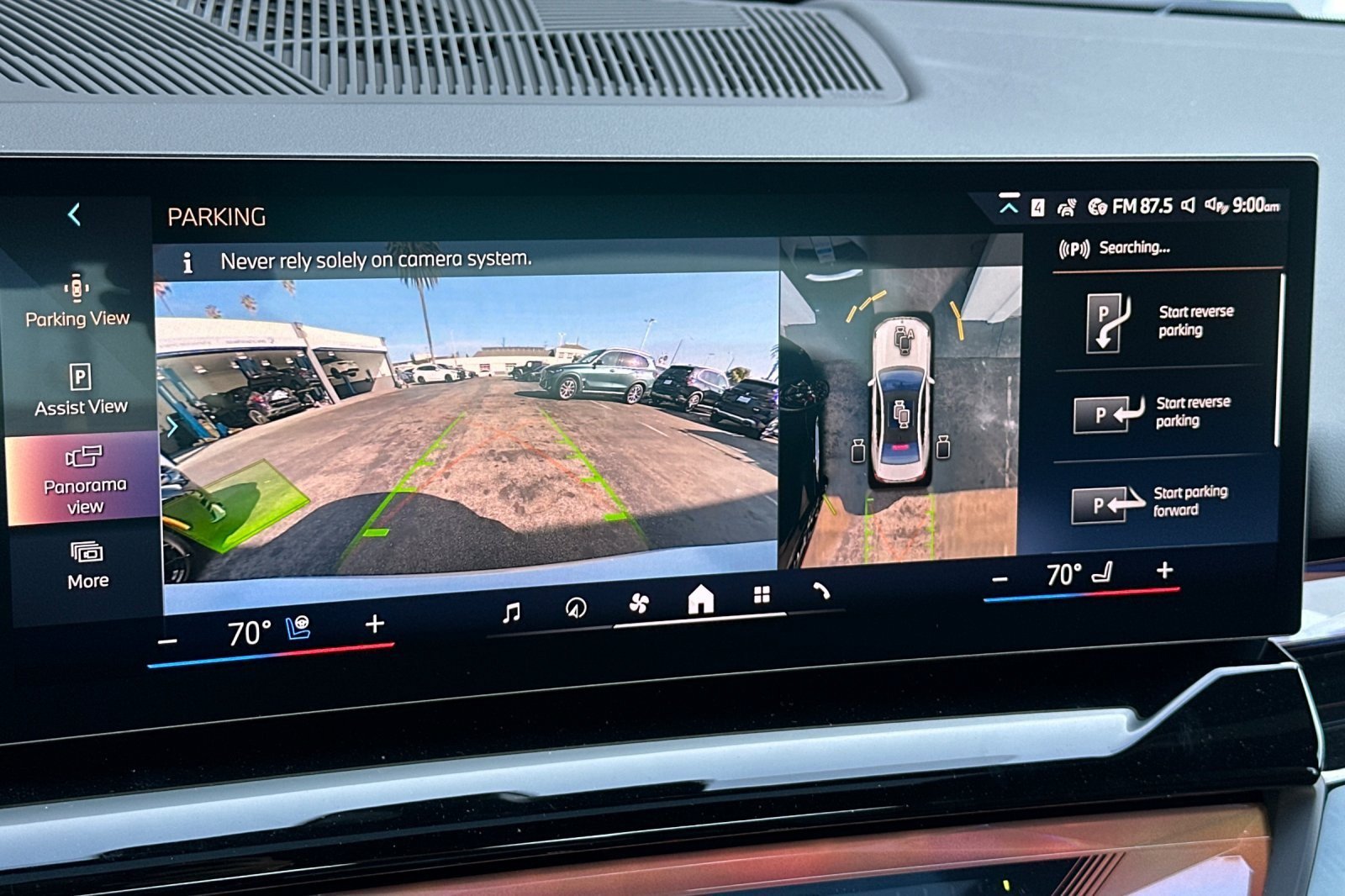 New 2027 BMW i5 eDrive40 w/ Premium Package RWD image 18