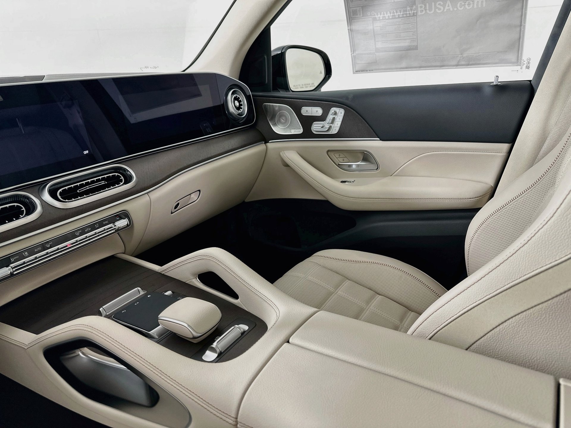 New 2027 Mercedes-Benz GLS 450 4MATIC image 25