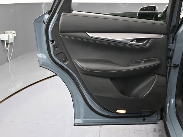 Used 2023 INFINITI QX55 Luxe w/ Cargo Package image 39