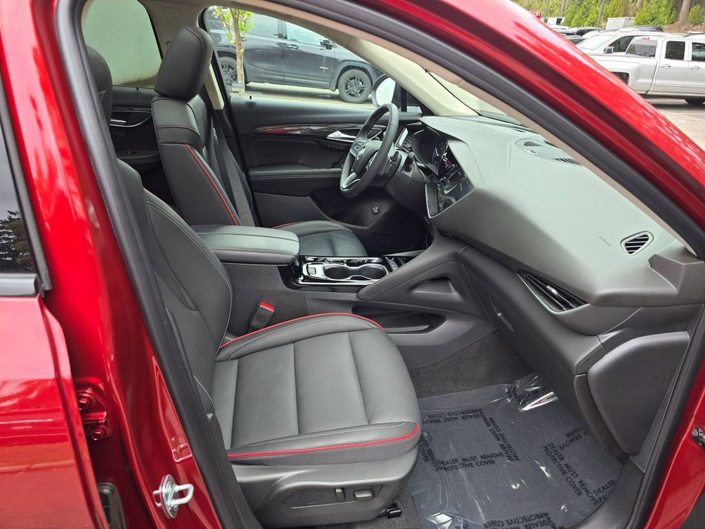 Used 2023 Buick Envision Essence w/ Sport Touring Package AWD/4WD image 11