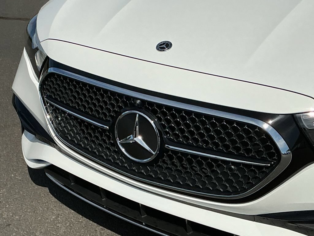 New 2027 Mercedes-Benz E 350 4MATIC Sedan image 4
