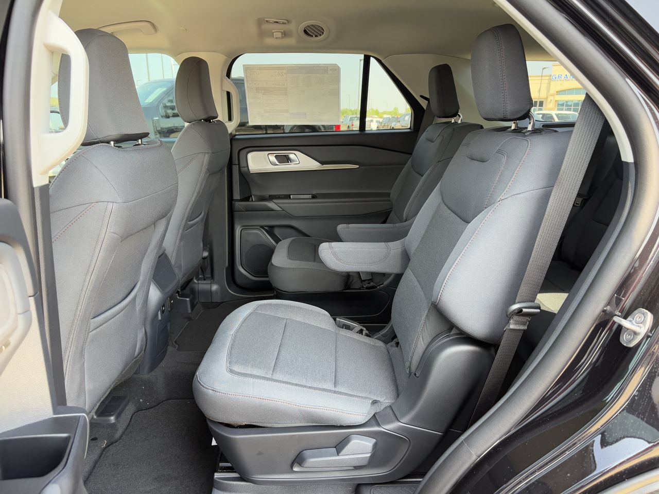 New 2026 Ford Explorer Active RWD image 25