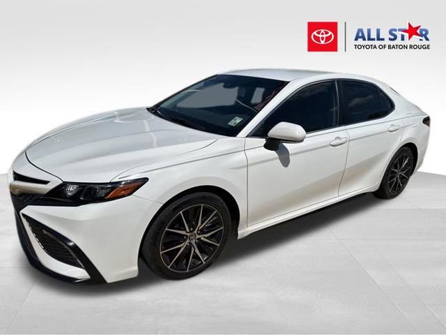 Used 2023 Toyota Camry SE