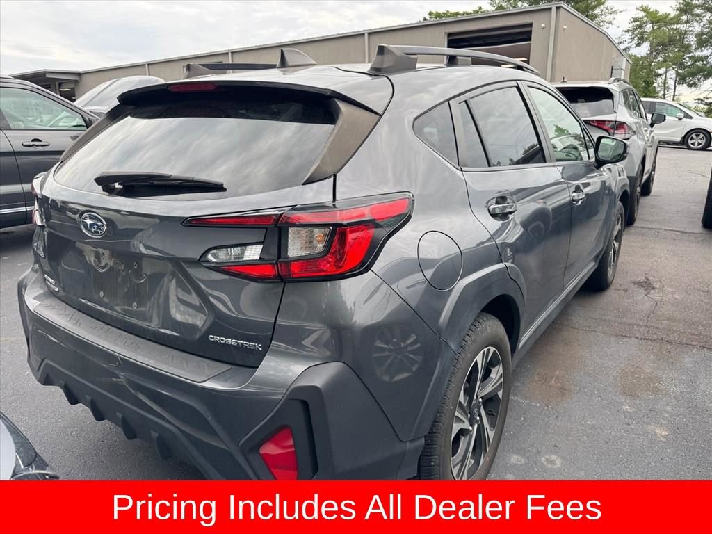 Used 2024 Subaru Crosstrek 2.0i Premium AWD/4WD image 5
