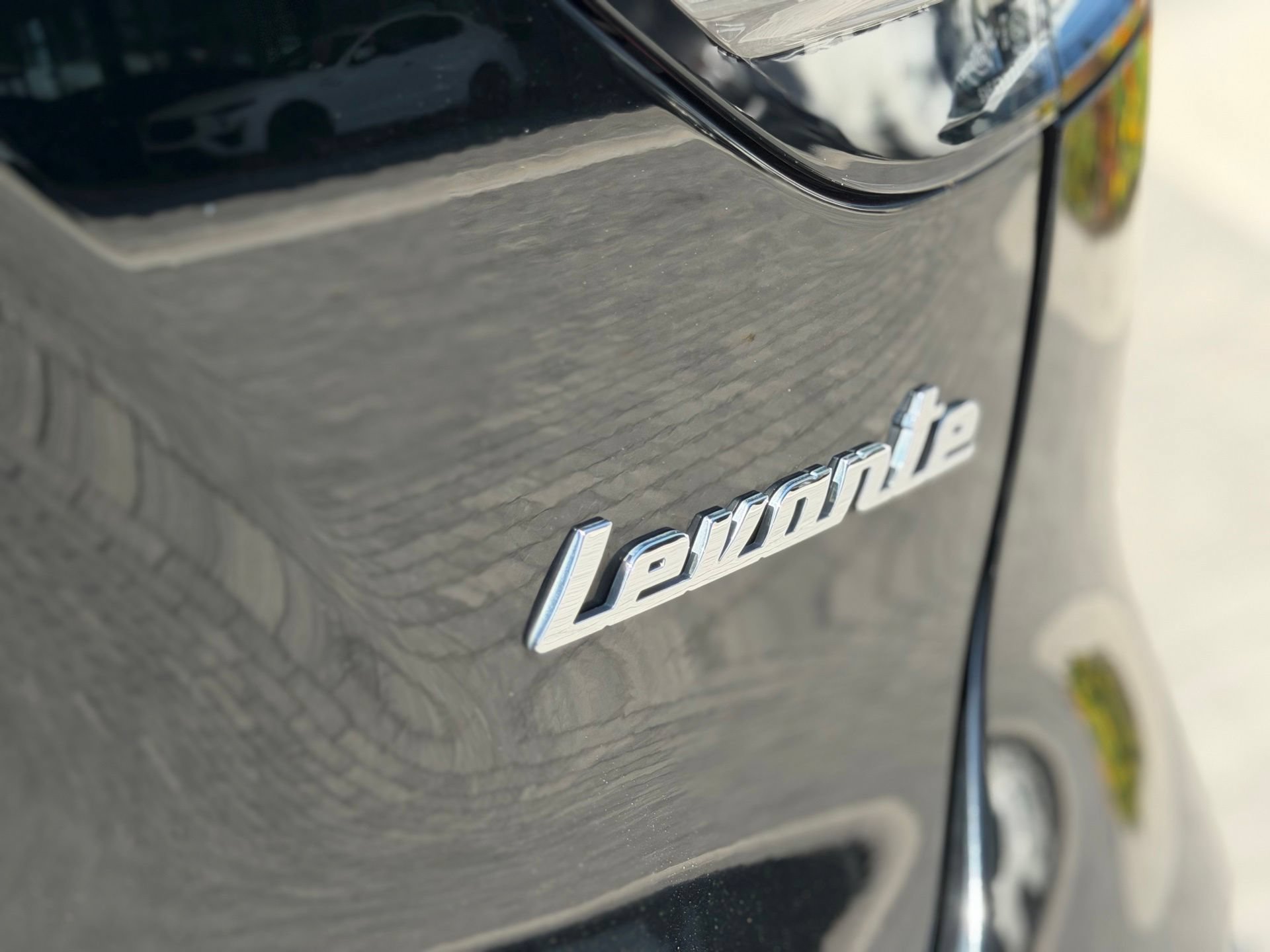 Used 2021 Maserati Levante AWD/4WD image 20