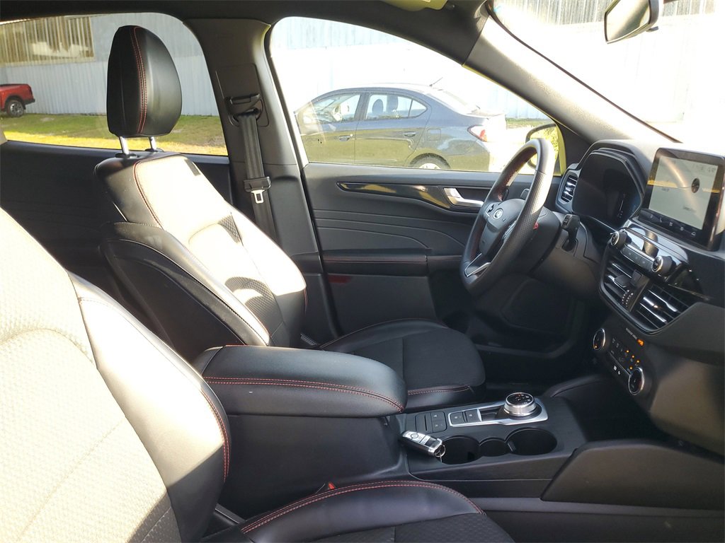 Used 2023 Ford Escape ST-Line image 35