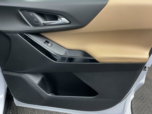 New 2026 Chevrolet Equinox ACTIV w/ Convenience Package III image 24
