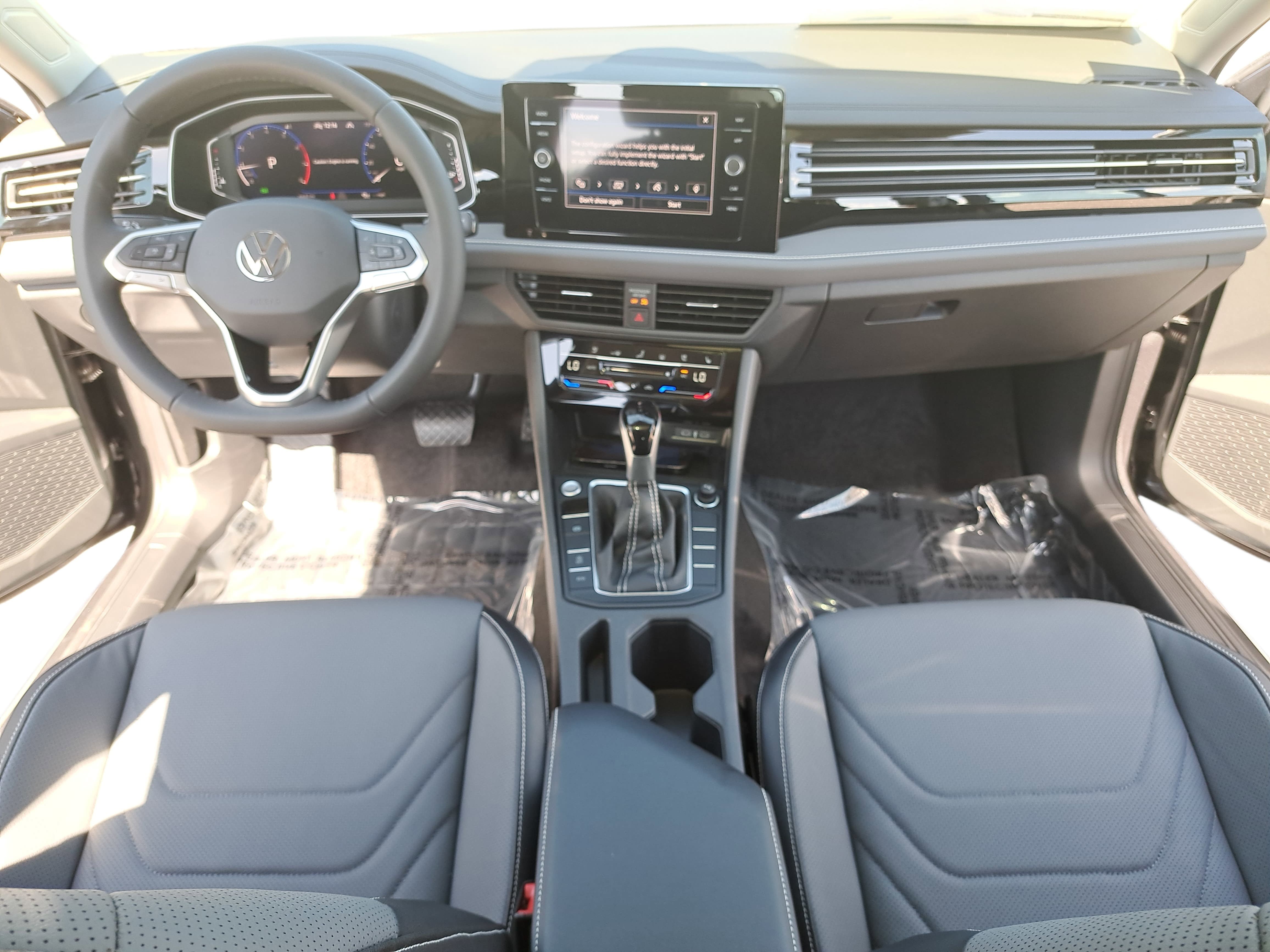 New 2026 Volkswagen Jetta SEL FWD image 9