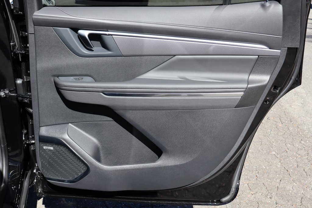 New 2026 Buick Enclave Sport Touring w/ Power Package image 24